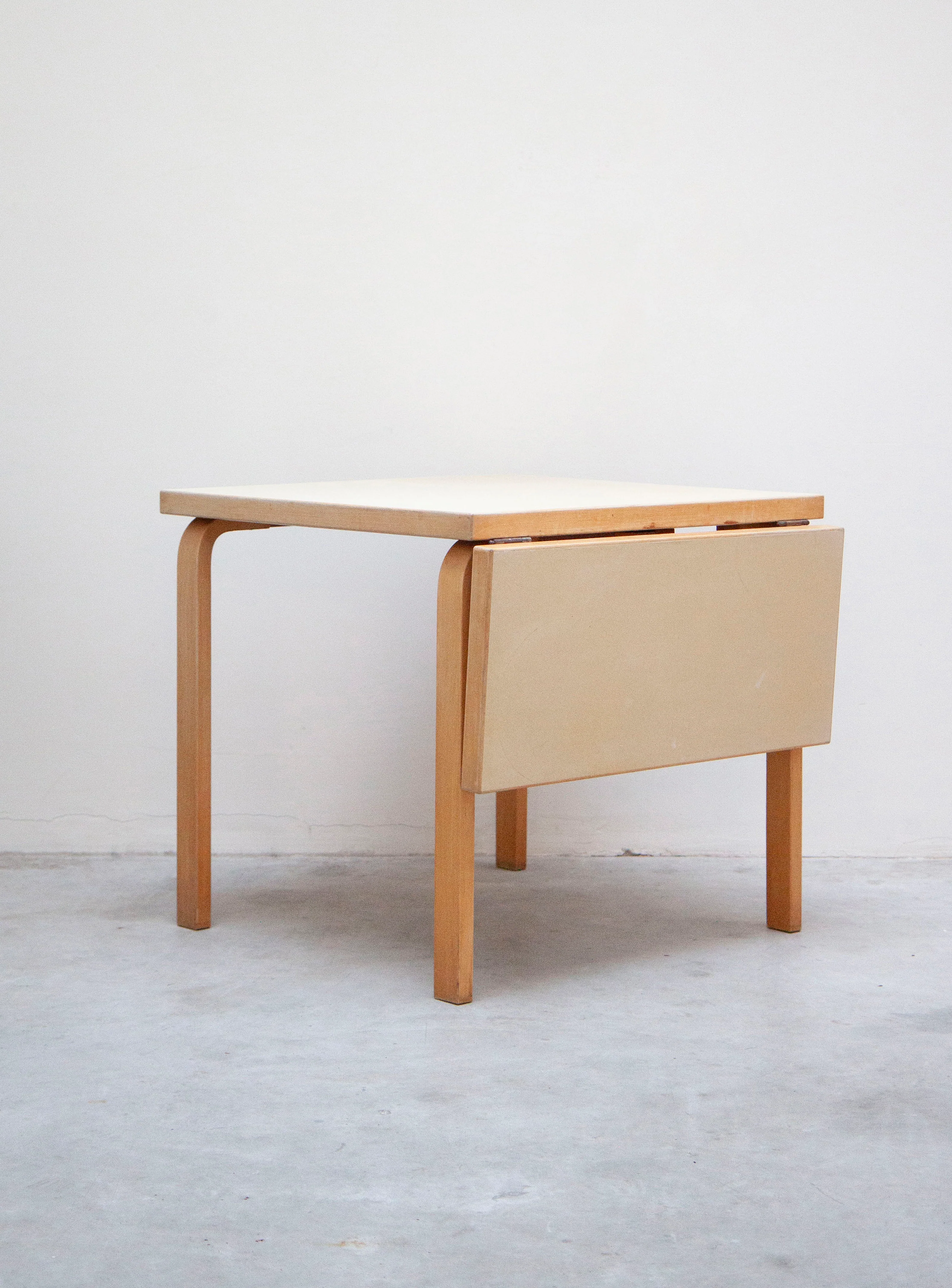 Artek DL81C Drop Leaf Table by Alvar Aalto (Butter)