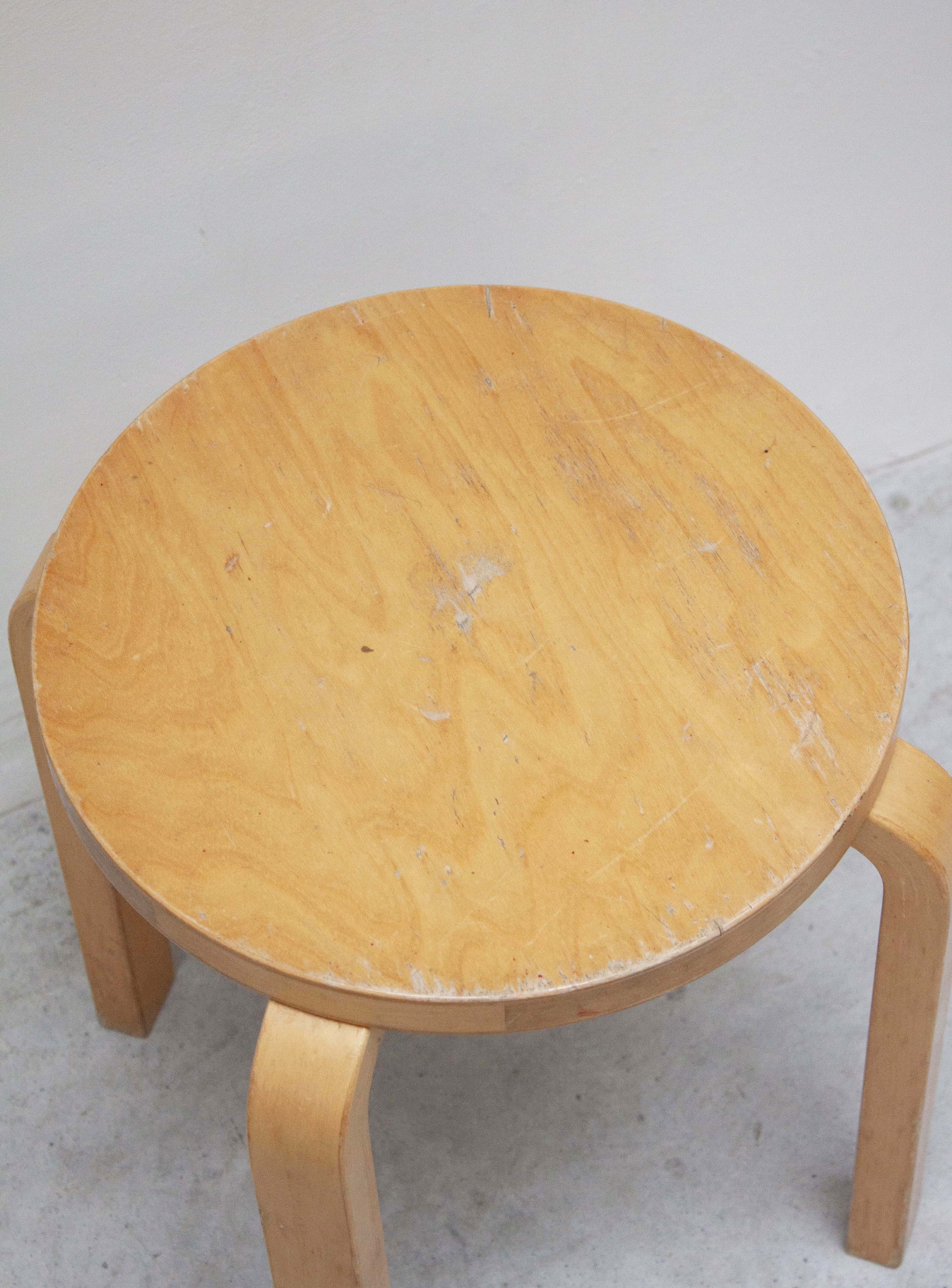 Artek E60 Stool by Alvar Aalto (Birch) - Image 29