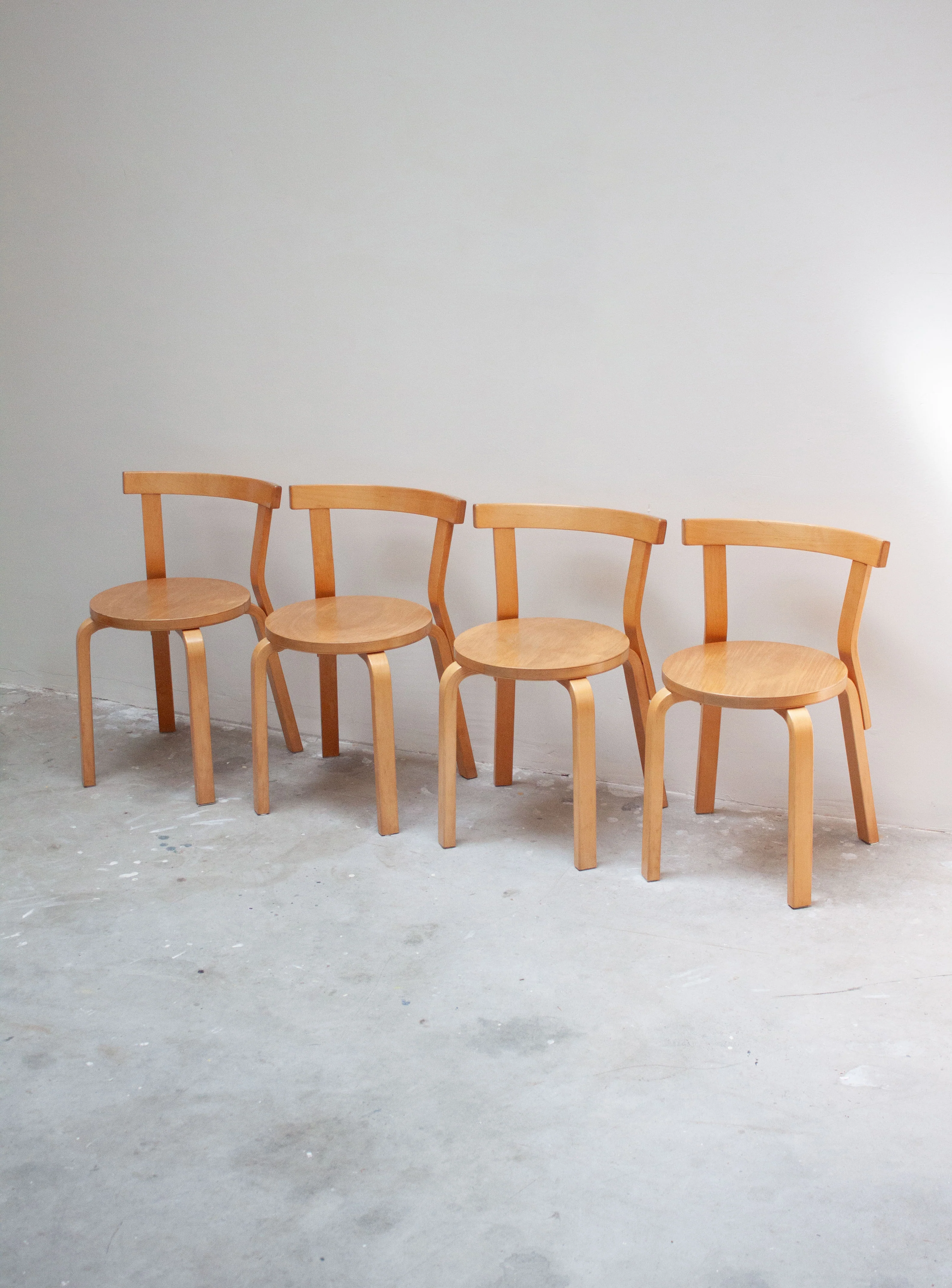 Artek Model 68 Chairs by Alvar Aalto (Birch) - Image 5