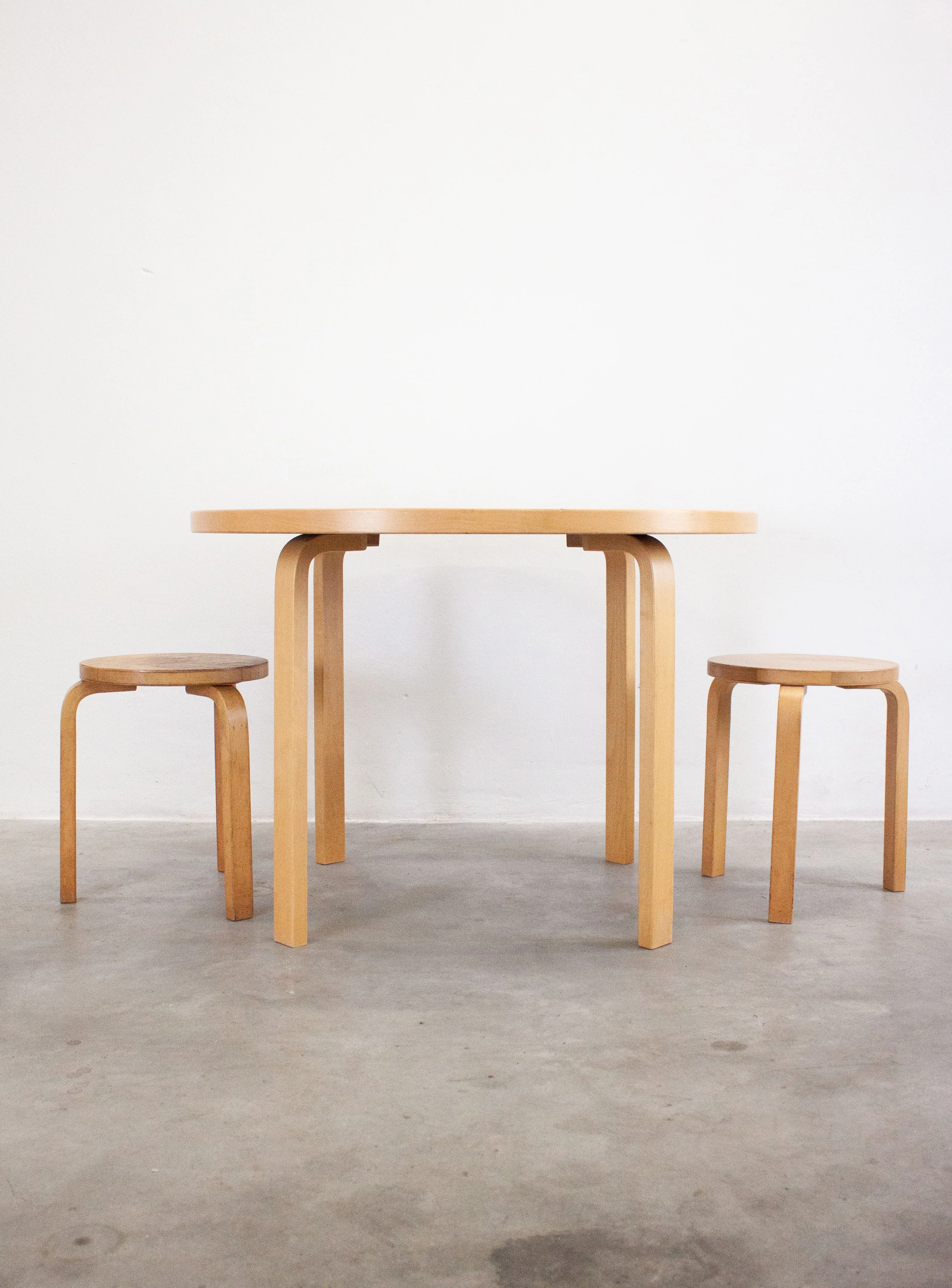 Artek Model 90A Dining Table by Alvar Aalto (White) - Image 9