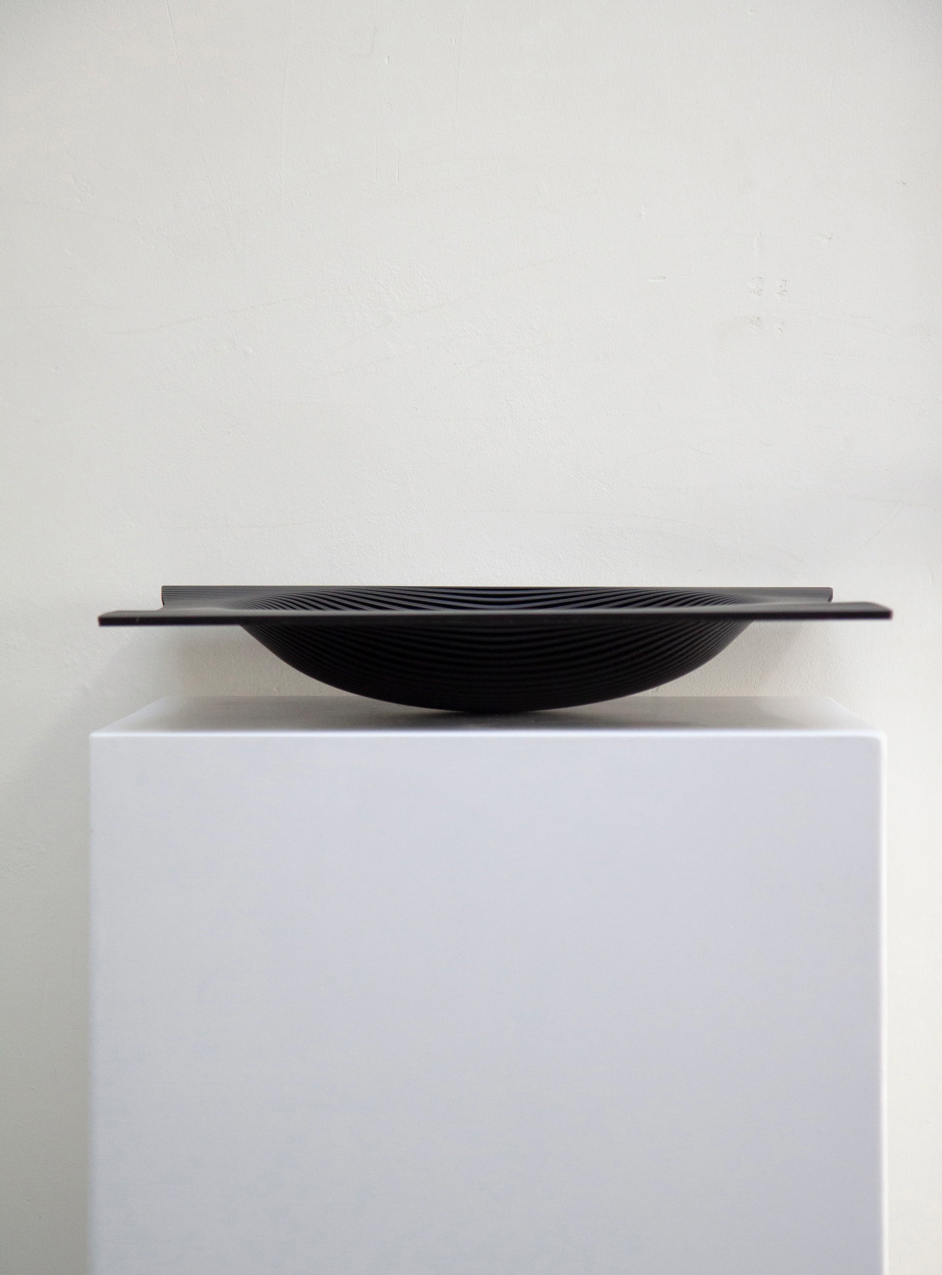 Auerhahn Fielitz Aluminium Fruit Bowl by Christoph Boeninger (Black) - Image 3