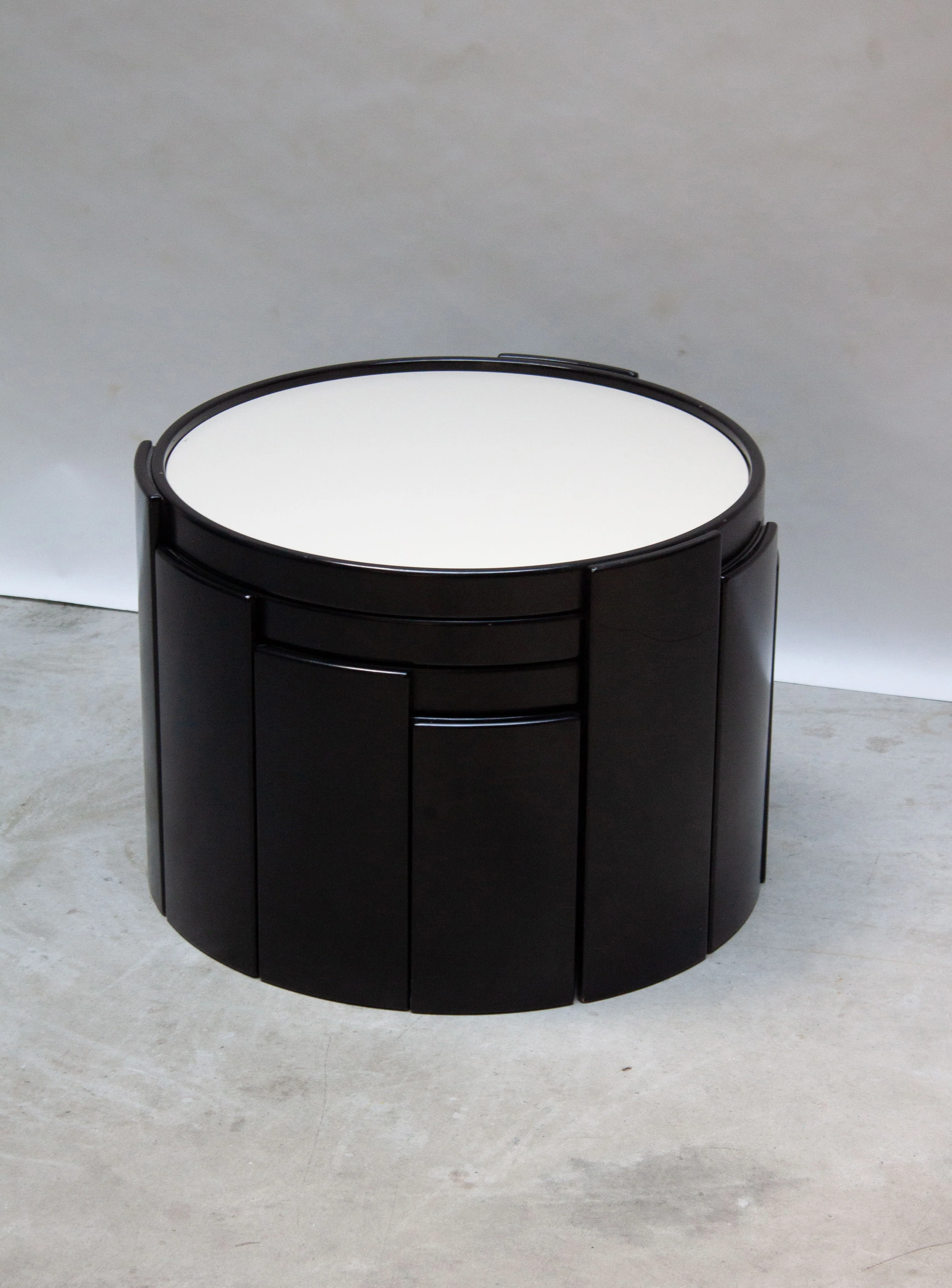Cassina 783 Nesting Tables by Gianfranco Frattini (Black) - Image 8