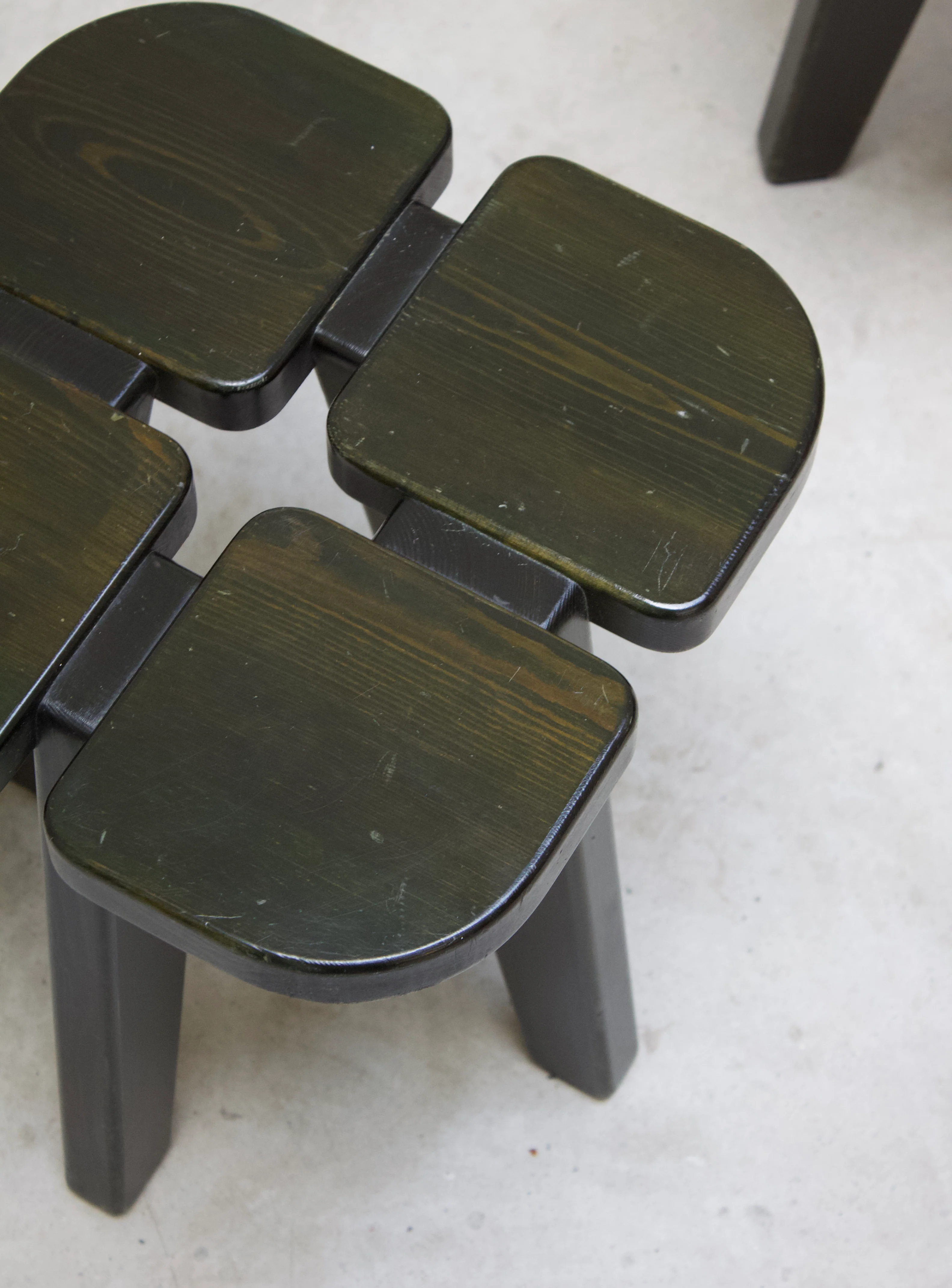Keravan Puusepäntehdas Apila Stool by Rauni Peippo (Dark Green) - Image 11