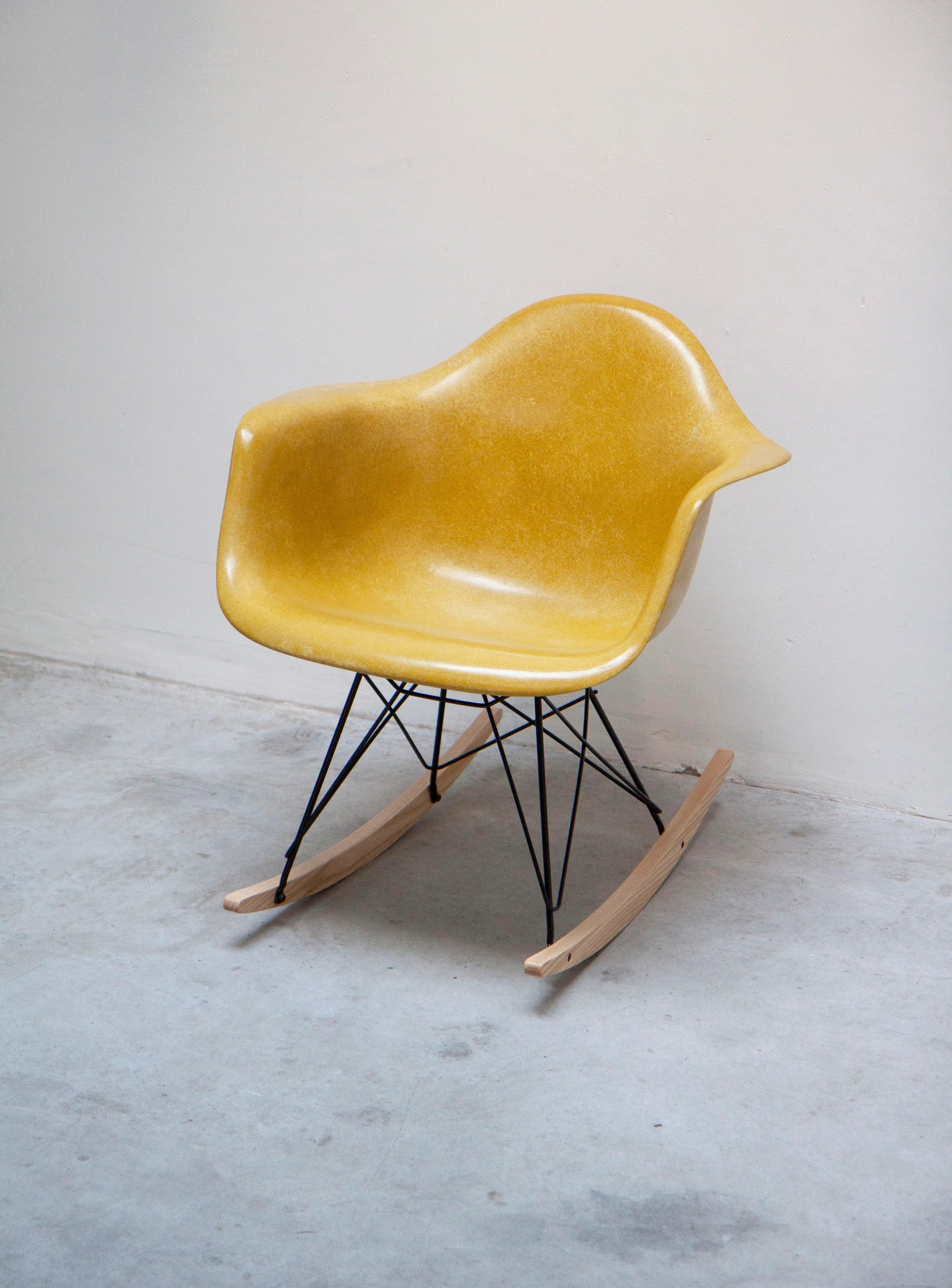 Herman Miller RAR Rocking Chair by Charles & Ray Eames (Brilliant Yellow) - Image 12